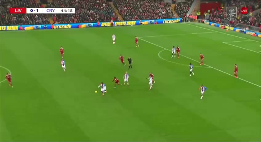 Ливерпуль проигрывает Кристал Пэлас в Кубке лиги