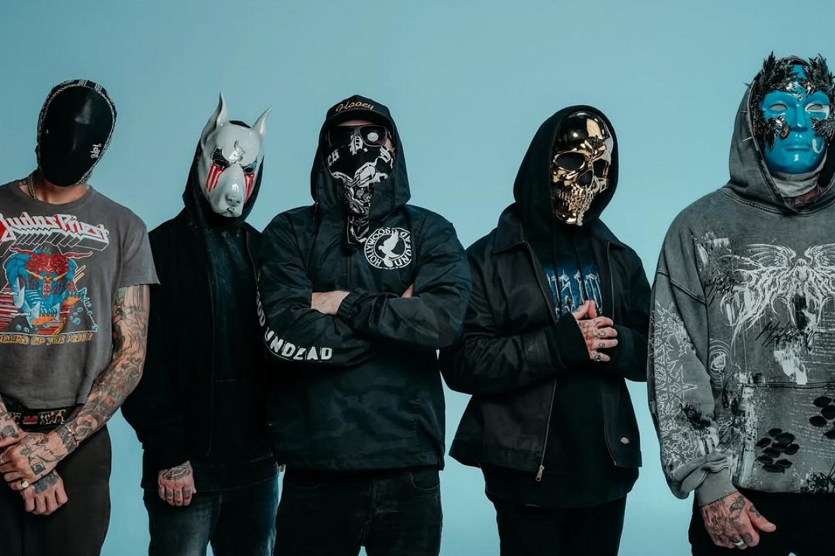 Hollywood Undead приедут в Россию спустя семь лет после последнего концерта 28 мая ню метал группа выступит на ВТБ Арене в Москве а 30 мая на СКА Арене в Санкт Петербурге Билеты поступят в продажу с 16 октября   bg ru bg weekend weekend news 30089 hollywood undead   Большой Город