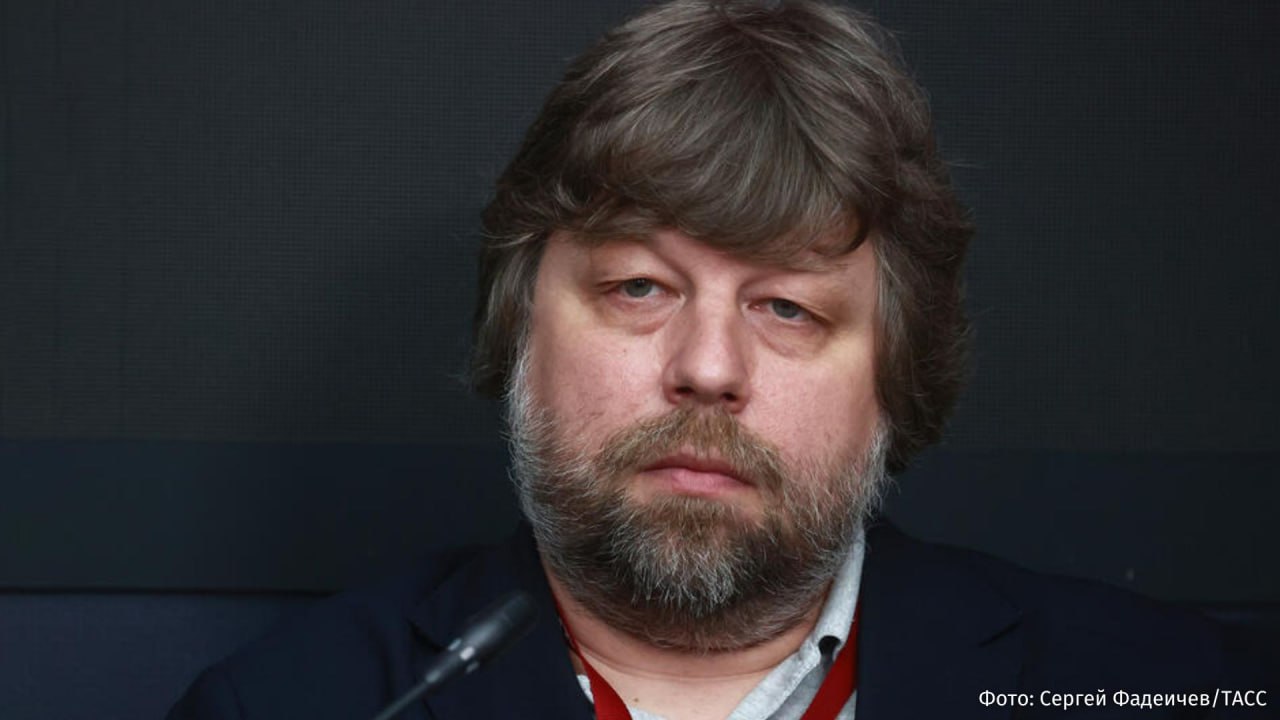 Арестованный в Польше российский археолог и сотрудник Эрмитажа Александр Бутягин может провести в СИЗО до двух лет сообщают его родственники Они отметили что Варшавский суд до сих пор не назначил дату заседания по отводу судьи После рассмотрения вопроса будет назначено новое слушание Эти слушания будут продолжением предыдущих слушаний суда по экстрадиции где суд первой инстанции вынесет решение написали родственники Бутягина в Telegram канале Также близкие ученого добавили что его посетил адвокат По его словам российский археолог чувствует себя хорошо и старается сохранять позитив Отношения с сокамерниками у него спокойные Александр чувствует себя нормально и остаётся в относительно хорошем психическом и физическом состоянии насколько это возможно в данных обстоятельствах передают родственники слова адвоката после визита  Окружной суд Варшавы по окончании заседания по делу археолога вынес решение о продлении его ареста до 4 марта Кроме того суд в Польше не принял решение по вопросу экстрадиции россиянина Александра Бутягина на Украину Бутягина задержали 11 декабря в Варшаве по запросу Киева Его обвинили в проведении незаконных археологических поисков в Крыму IZ RU в Telegram в MAX