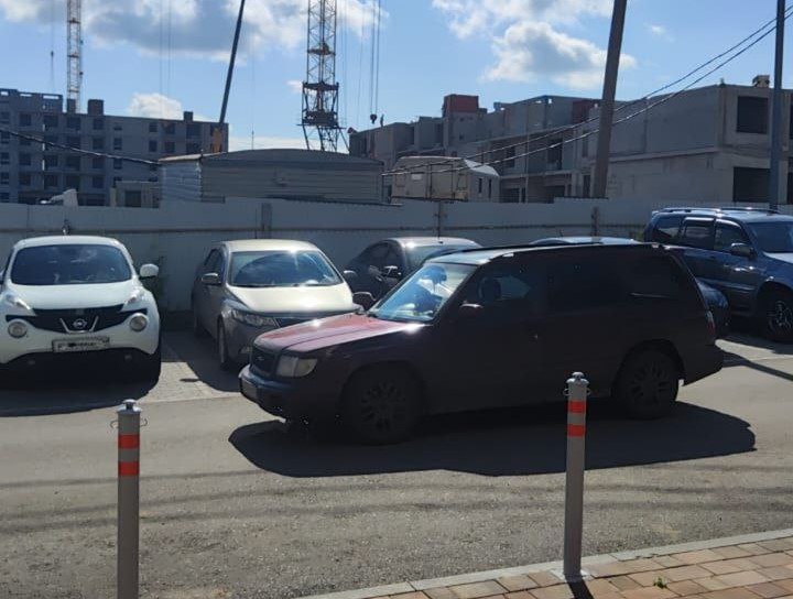Днем 5 сентября в областном центре во дворе дома 52 по улице Пришвина автомобиль Субару Форестер за рулем которого находилась 26 летняя женщина совершил наезд на шестилетнего ребенка Для установления всех обстоятельств происшедшего полиции требуется помощь очевидцев этого ДТП Обращаться по адресу Иркутский тракт 79 1 этаж кабинет 103 телефон 8 3822 794 699 Подробнее на Бабре томск vtomsk24