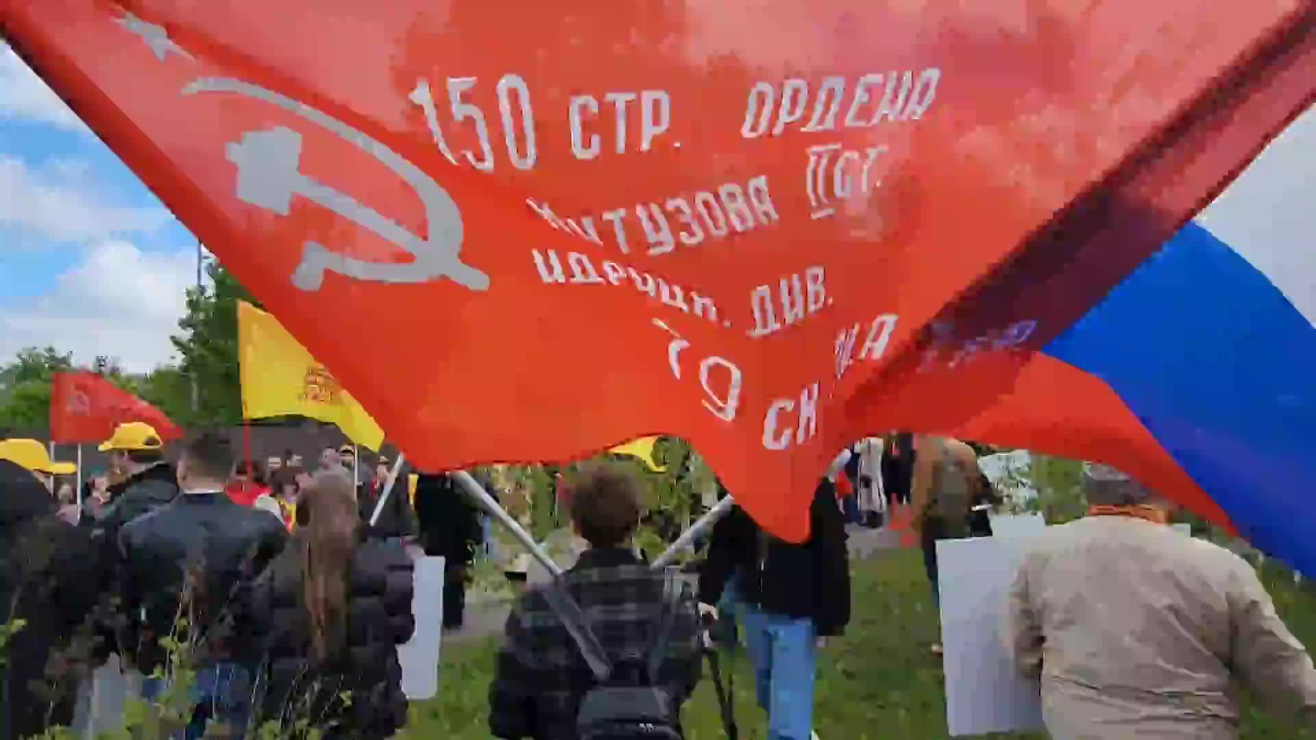 Митинг у посольства Германии: «Справедливая Россия» осудила поддержку Украины