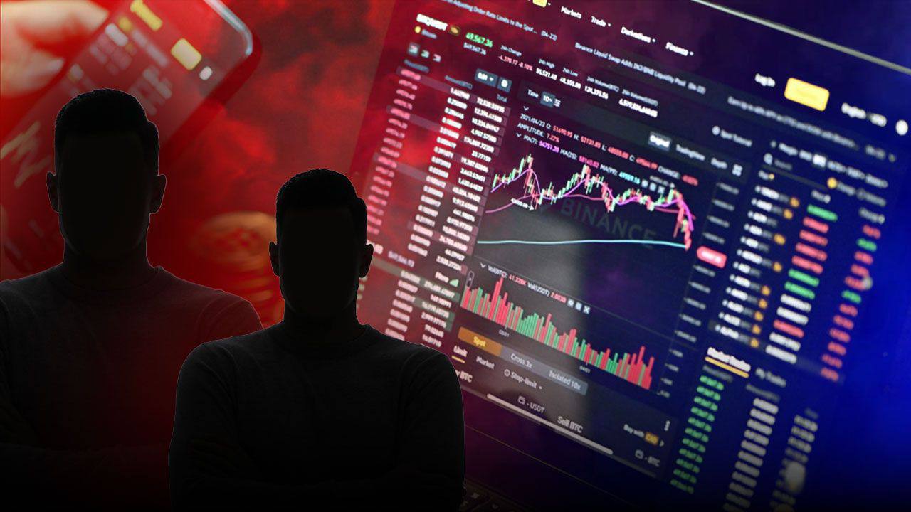 Ограбление с криптовалютой на 4 млн В Антальи раскрыто дерзкое преступление группа из 13 человек среди которых действующий и бывший полицейские ограбила виллу в районе Муратпаша похитив криптовалюту на 4 миллиона долларов Как это произошло Ранним утром злоумышленники пришли на виллу в полицейской форме представились сотрудниками полиции и заявили что действуют по судебному решению Двух работников дома заковали в наручники после чего перевели криптоактивы владельца с холодного кошелька на свои счета и унесли устройство с записями камер наблюдения Кого задержали В ходе расследования задержаны 13 человек среди них действующий полицейский бывший полицейский граждане России Казахстана и Бельгии Троих подозреваемых задержали прямо в аэропорту Анталии при попытке вылететь за границу Итог Суд постановил 10 человек арестованы 3 отпущены под судебный контроль Изъяты оружие наличные холодный кошелёк поддельные удостоверения и техника