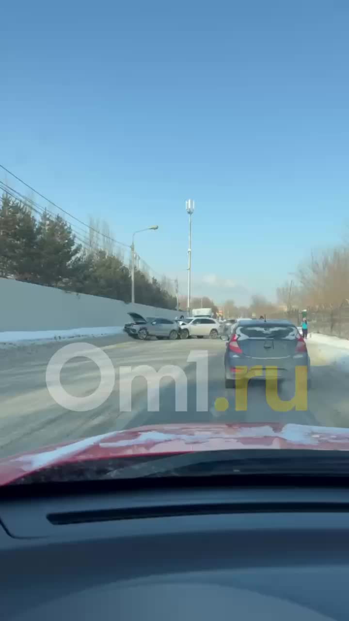 ДТП с участием нескольких автомобилей в Башкирии и Омске: пострадавшие и обстоятельства