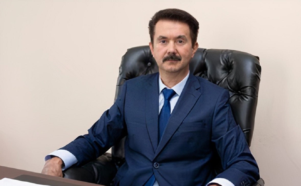 Задержан директор ГКЗ «Башкортостан» Вильдан Яруллин Об этом сообщает "Коммерсантъ". По неофициальным данным, его подозревают в превышении должностных полномочий. Честно говоря - подписывайтесь