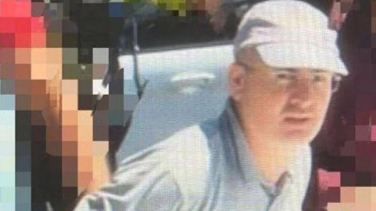 В Турции задержан «тайный имам» FETÖ при попытке бегства за границу  Турецкая разведка MİT задержала Хакана Кахрамана — «тайного имама» и одного из ключевых лидеров FETÖ — при попытке выезда из страны.   Он находился в международном розыске. Сейчас Кахраман под стражей, ведётся расследование.  FETÖ признано террористической организацией в Турции, странах Персидского залива и Пакистане после попытки переворота 15 июля 2016 года. Лидер движения Фетхуллах Гюлен скончался 20 октября 2024 года в США.   В 26 провинциях Турции также задержаны 77 человек, более 900 — арестованы с начала 2025 года за связи с FETÖ.