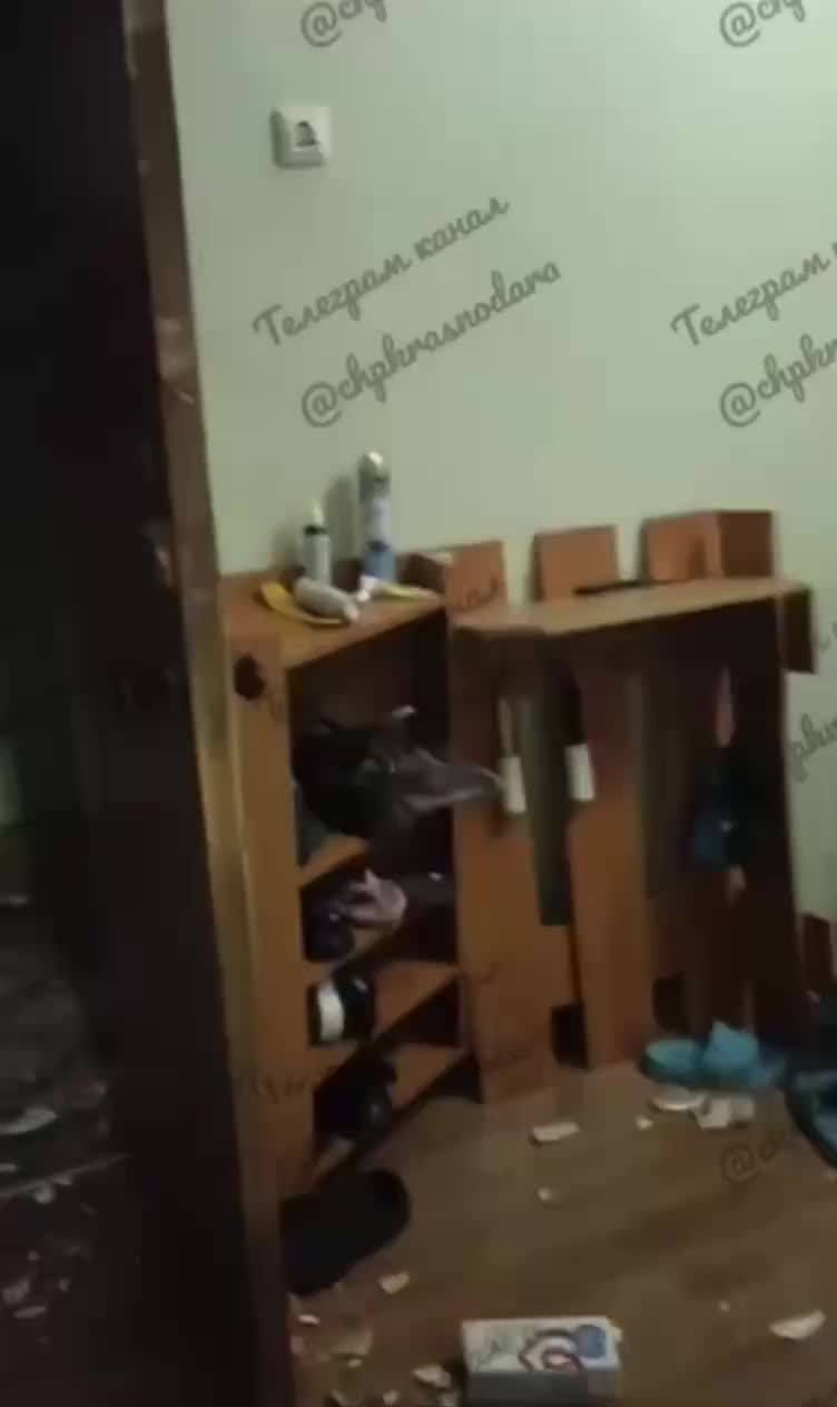 В Краснодаре молодого человека задержали за мелкое хулиганство после конфликта с девушкой