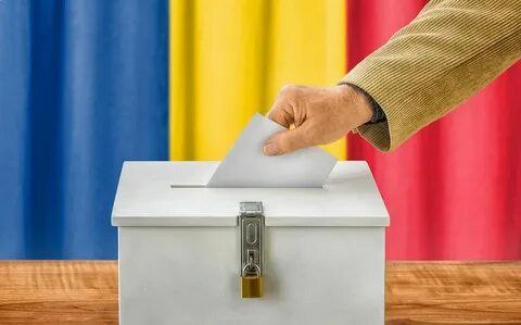 В Румынии началась последняя неделя предвыборной кампании перед президентскими выборами  В Румынии 28 апреля 2025 года стартовала финальная неделя предвыборной кампании перед первым туром президентских выборов, который состоится 4 мая. Второй тур запланирован на 18 мая, сообщает издание Hotnews.  Граждане Румынии, проживающие за рубежом, смогут проголосовать в течение трёх дней. Избирательные участки будут открыты по следующему графику  по местному времени : Пятница, 2 мая: с 7:00 до 21:00; Суббота, 3 мая: с 7:00 до 21:00; Воскресенье, 4 мая: с 7:00 до 21:00, но не позднее 21:00 по румынскому времени.  Такой трёхдневный формат голосования за границей призван обеспечить максимальное участие диаспоры в выборах.