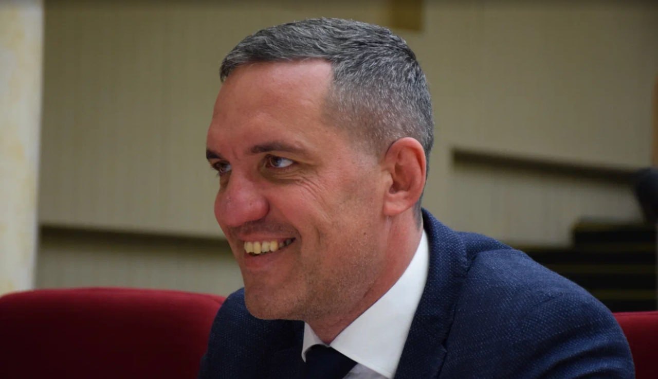 Александр Бурмак покинул пост главы администрации Кировского района Саратова саратов саратовскаяобласть