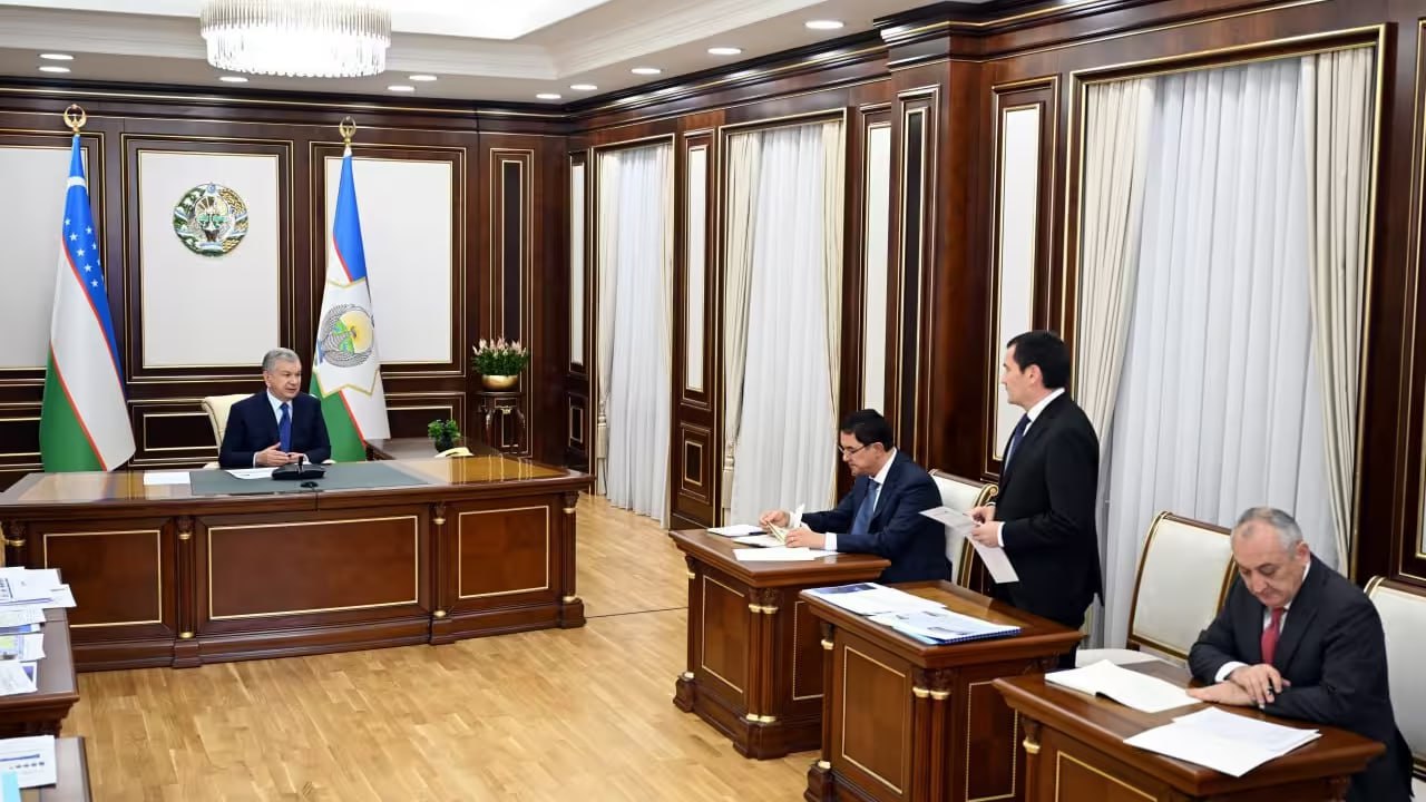 Президент поручил снизить себестоимость услуг Узбекистон темир йуллари минимум на 20 Снижение себестоимости планируется добиться за счёт внедрения ИИ технологий пересмотра затрат и выявления возможных потерь   uznews uz ru news 104864 uznews