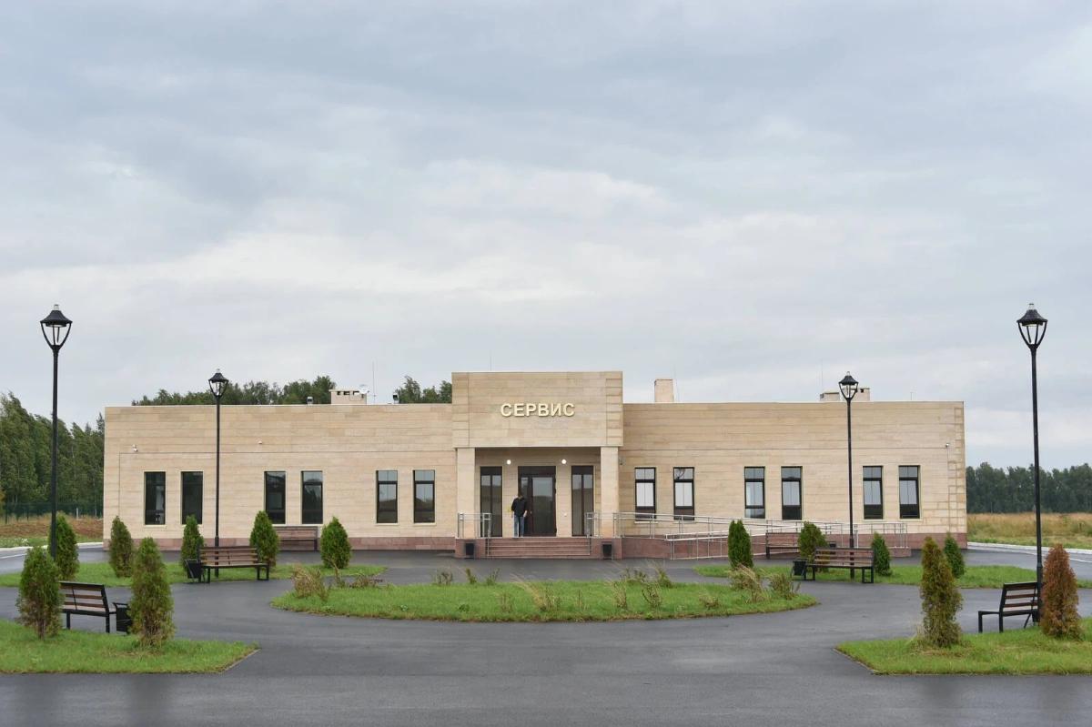 Крематорий в Казани собираются открыть в начале 2029 года Эксперты уже завершили все изыскания для подготовки к строительству Напомним первый в Татарстане крематорий построят на территории мемориального комплекса Курган Площадь здания составит 16 тысяч квадратных метров в нем расположатся два зала прощания две кремационные печи и колумбарий для урн inde io news krematorij v kazani sobirayutsya otkryt v nachale 2029 goda