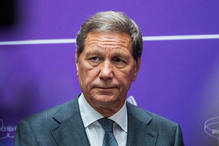 Новосибирская область получит деньги на строительство коммунальных объектов досрочно Президиум правительственной комиссии по региональному развитию в Российской Федерации принял решение касающееся Новосибирской области Одобрен перенос средств казначейского инфраструктурного кредита с 2026 года на 2025 год в объеме 1 млрд рублей в рамках следующих проектов строительство канализационного коллектора жилищного района Ключ Камышенский перенос 432 4 млн рублей общий объем финансирования 567 3 млн рублей срок реализации 2025 2027 гг строительство дублирующего канализационного коллектора вдоль Бердского шоссе перенос 605 3 млн рублей общий объем финансирования 2 5 млрд рублей срок реализации 2025 2028 гг рассказал первый заместитель председателя Государственной думы депутат от Новосибирской области Александр Жуков Перенос средств на 2025 год позволит уже в следующем году начать все процедуры связанные со строительством новых объектов коммунальной инфраструктуры