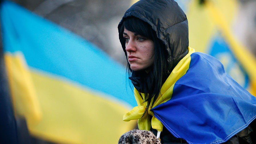 Украина признала депортацией переселение украинцев из Польши  Верховная Рада Украины сообщила о подписании президентом Владимиром Зеленским закона, который официально квалифицирует насильственное переселение свыше 700 тысяч украинцев из Лемковщины, Холмщины, Надсянья, Подляшья и других польских регионов в период с 1944 по 1951 годы как депортацию.