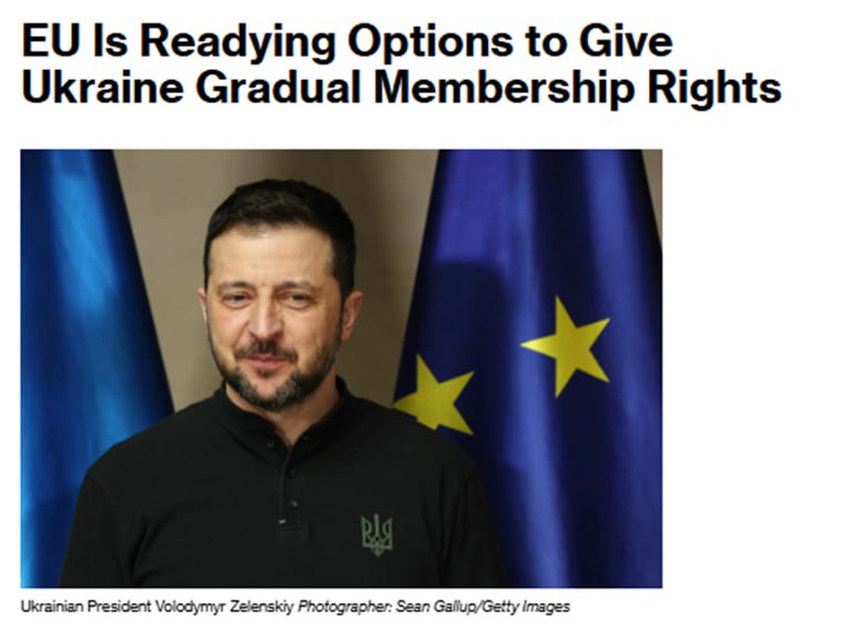 Европейский союз готовит ряд вариантов включения вопроса о членстве Украины в ЕС в потенциальное мирное соглашение сообщает Bloomberg Рассматриваемые варианты включают в себя предварительное предоставление Киеву защиты которая появляется при вступлении в ЕС а также немедленный доступ к некоторым правам членов объединения   Telegram MAX Читать эксклюзив