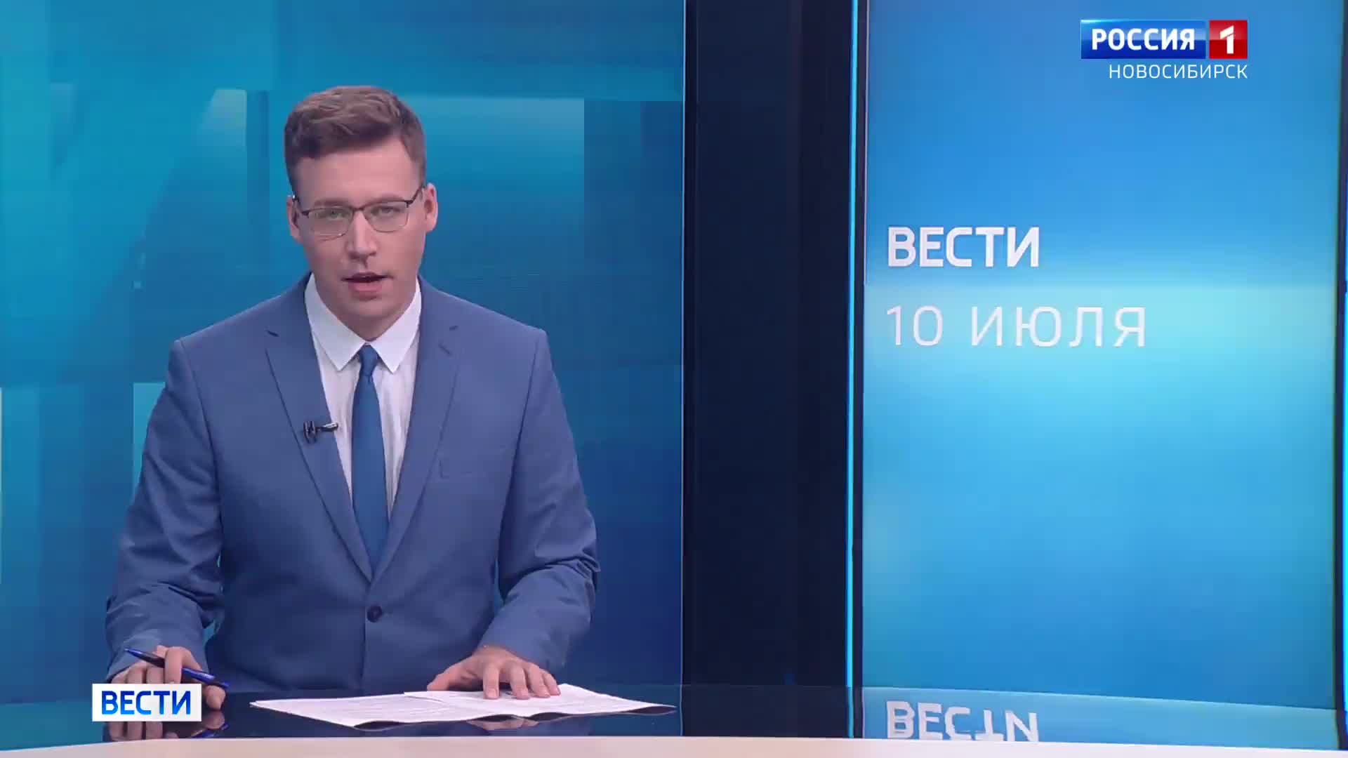 Ограничение движения на перекрестке в Тюмени из-за провала в асфальте