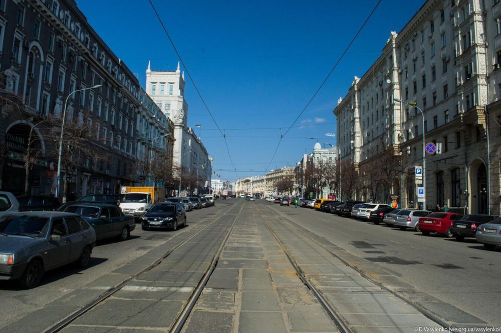 В Харькове прогремел взрыв ⁠ МОСКВА, 22 янв - РИА Новости. Взрыв прогремел в Харькове на востоке Украины на фоне объявленной в регионе воздушной тревоги, сообщил мэр города Игорь Терехов.  «"В Харькове был слышен взрыв", - написал Терехов в своем Telegram-канале.  В Харьковской области на данный момент звучит сигнал воздушной тревоги.  Удары по украинской инфраструктуре ВС РФ начали наносить 10 октября 2022 года - через два дня после теракта на Крымском мосту, за которым, по оценке российских властей, стоят украинские спецслужбы. Удары наносятся по объектам энергетики, оборонной промышленности, военного управления и связи по всей стране. С тех пор воздушная тревога в украинских регионах объявляется каждый день, иногда - по всей стране. Вместе с ...  Подробнее>>>