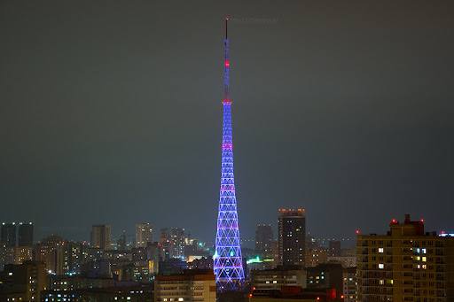 Пермскую телебашню украсят праздничной подсветкой в честь Дня воссоединения Крыма с Россией.  Её можно будет увидеть во вторник, 18 марта, с 19:00 до 24:00.    Подписаться   Прислать новость