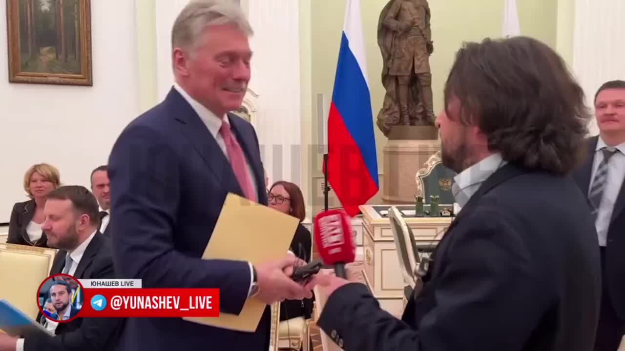 Песков опроверг слухи о перестановках в правительстве после критики Путина
