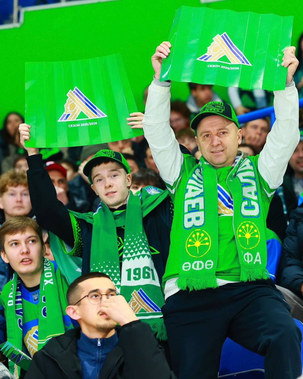 Сегодня ХК Салават Юлаев сыграет дома против магнитогорского Металлурга Начало матча в 19 00 В прямом эфире его покажет телеканал БСТ Фото ХКСЮ Спутник FM Уфимская Волна Мы в MAX