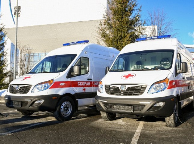 Около 300 млн рублей выделено на покупку автомобилей скорой помощи в Тамбовской области Порядка 300 млн рублей будет направлено на покупку автомобилей для службы скорой помощи в Тамбовской области Соответствующее распоряжение подписал премьер министр Михаил Мишустин сообщается на официальном сайте Правительства РФ Подробнее на сайте autostat ru