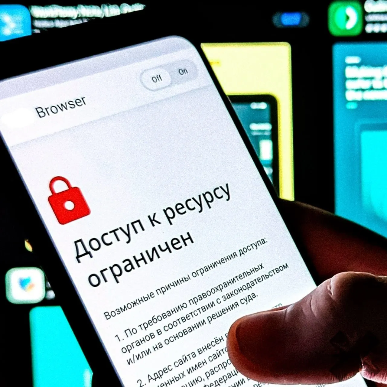 В Госдуме потребовали от Минцифры объяснить войну с сервисами обхода блокировок в России Никаких запретов на сервисы обхода блокировок в России нет заявил Песков Депутаты попросили подтвердить или опровергнуть что платформы заставляют ограничивать доступ пользователям с сервисами обхода блокировок а также будут ли привлекать граждан к ответственности за использование таких сервисов Парламентарии подчеркнули блокировки уже бьют по миллионам людей и могут парализовать целые отрасли экономики давайте объясняйте НМШ