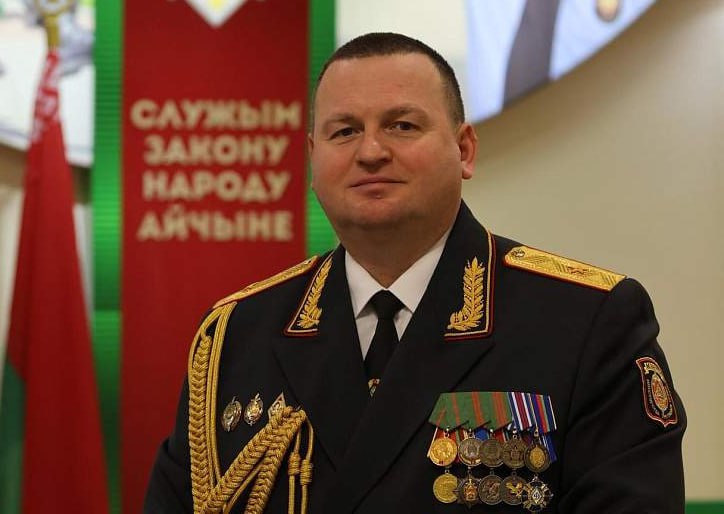 Выездной прием граждан и прямую линию проведет начальник УВД Гродненского облисполкома генерал майор милиции Дмитрий Резенков 24 сентября 2025 года с 11 00 до 13 00 в здании Лидского районного исполнительного комитета г Лида ул Советская 8 выездной прием граждан и прямую телефонную линию проведет начальник УВД Гродненского облисполкома генерал майор милиции Резенков Дмитрий Юрьевич  Предварительно записаться на прием можно по телефону 80154 696848 Запись осуществляется 22 сентября с 11 00 до 13 00 и с 14 00 до 18 00 А также 23 сентября с 10 00 до 13 00 с 14 00 до 16 00 Телефон прямой линии 80154 604240  Поддержать канал бустами Inst TikTok ВК OK FB