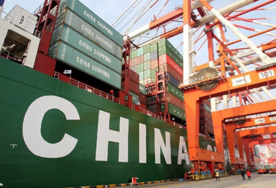 Китайские законодатели приняли обновленный закон о внешней торговле ПК ВСНП принял новую редакцию Закона о внешней торговле которая вступит в силу 1 марта 2026 года Документ защищает национальные интересы КНР и одобряет принятие ответных мер в торговой сфере Закон также предусматривает усиление защиты интеллектуальной собственности Китая Хотите поставлять на экспорт в Китай и Вы а также избежать ошибок смотрите ролик от Торговля без границ   youtu be l JbVteH ow Пишите напрямую автору нашего канала Анатолию Смирнову   AnatolyV Smir WhatsApp 79105413890 Экспорт Импорт tradewithoutborders торговлябезграниц Китай Россия Торговля без границ   Экспорт Вашей продукции Решение любых вопросов ВЭД