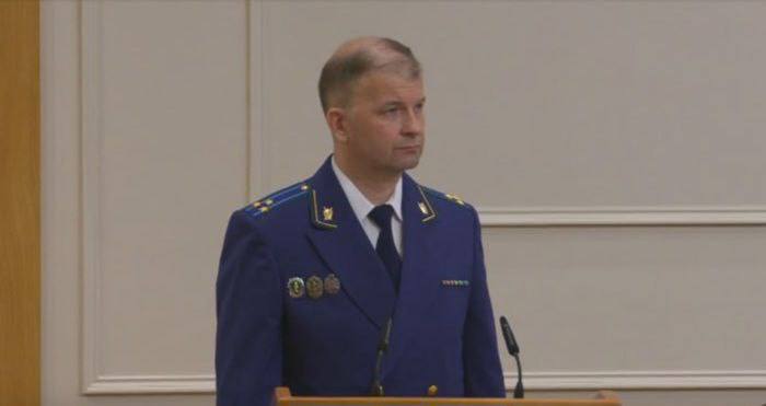 Прокурором Тульской области стал Сергей Зеленцов Совет Федерации утвердил предложенного Президентом РФ кандидата на должность прокурора Тульской области. Эту должность займет Сергей Зеленцов. Ранее он занимал должность первого заместителя прокурора Нижегородской области.