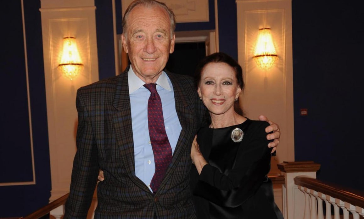 Друзья мы рады сообщить что открыли продажу билетов на прямые трансляции из Большого театра в кино 20 ноября Гала концерт к 100 летию со дня рождения Майи Плисецкой вечер посвященный искусству легендарной балерины с участием звезд Большого театра 23 ноября чуткая к народному духу многослойная и остроумная опера Мёртвые души Родиона Щедрина Показы проходят в рамках фестиваля Майя и Родион посвященного памяти великих творческих людей балерины Майи Плисецкой и композитора Родиона Щедрина Подробная информация об участниках спектаклей появится в самое ближайшее время Продажи открываются постепенно следите за афишей для вашего города