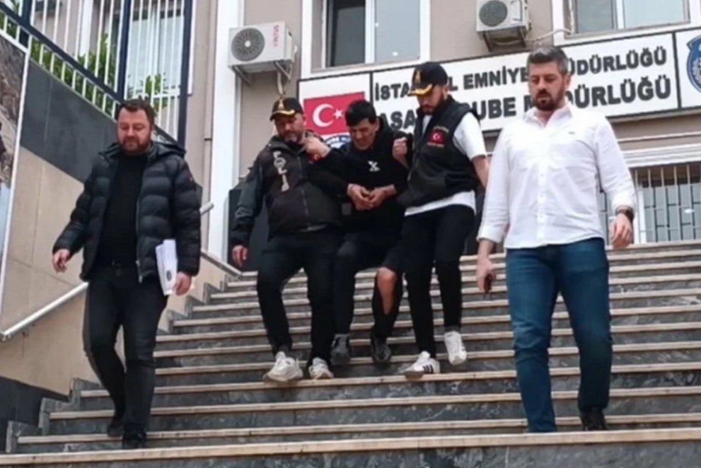 Узбекистанца приговорили к пожизненному сроку за убийство сожительницы в Турции   repost uz udaril nojom i ukral sumku Подписывайтесь на Repost