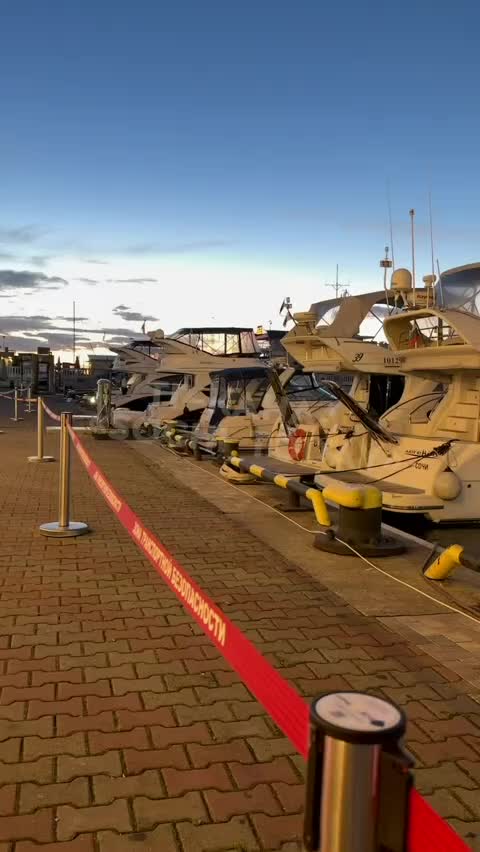 В Сочи введены ограничения на передвижение в морском порту для обеспечения безопасности