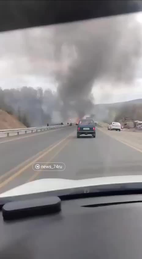 На трассе М-5 в Челябинской области произошло возгорание грузовика