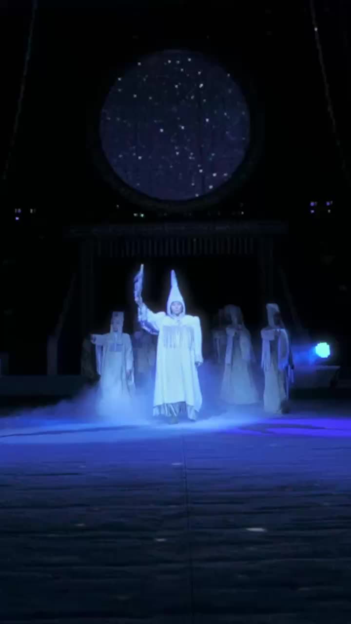 Финальное шоу Декады Олонхо в Якутске: триумф якутской культуры