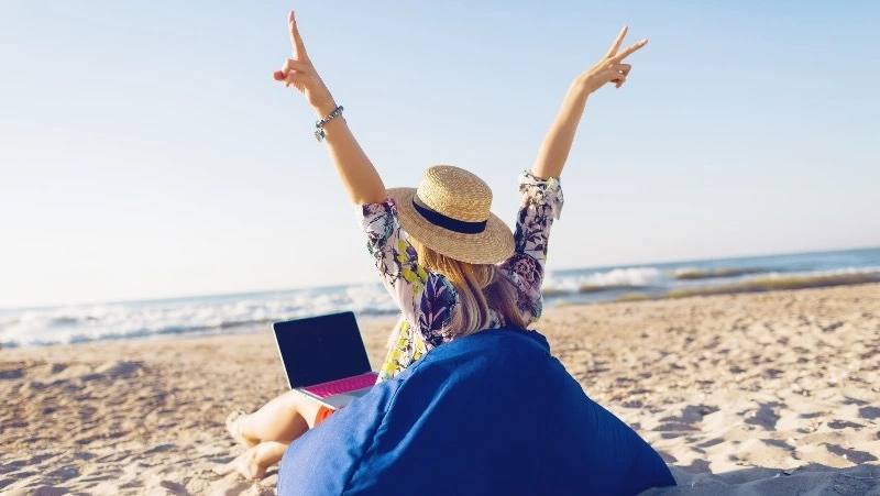 Июль станет самым выгодным месяцем для отпуска в 2026 году Эксперт перечислил самые невыгодные месяцы для отдыха Подробнее на нашем сайте Подписаться на нас Telegram I MAX Прислать нам новость Sakhonlinebot