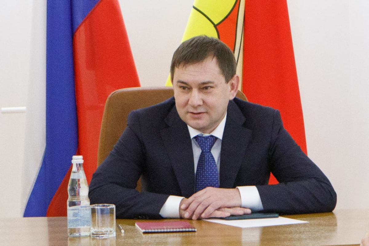 Председатель Воронежской облдумы Владимир Нетесов потерял сразу 21 позицию в медиарейтинге глав закорганов Падение председателя облдумы стало самым заметным в рейтинге — он занял 34 место, опустившись на 21 позицию. Вероятнее всего, это связано с уменьшением информационной активности Владимира Нетесова, а также снижением числа упоминаний о нем в федеральных и региональных СМИ. ↗ Прислать новость Подписаться