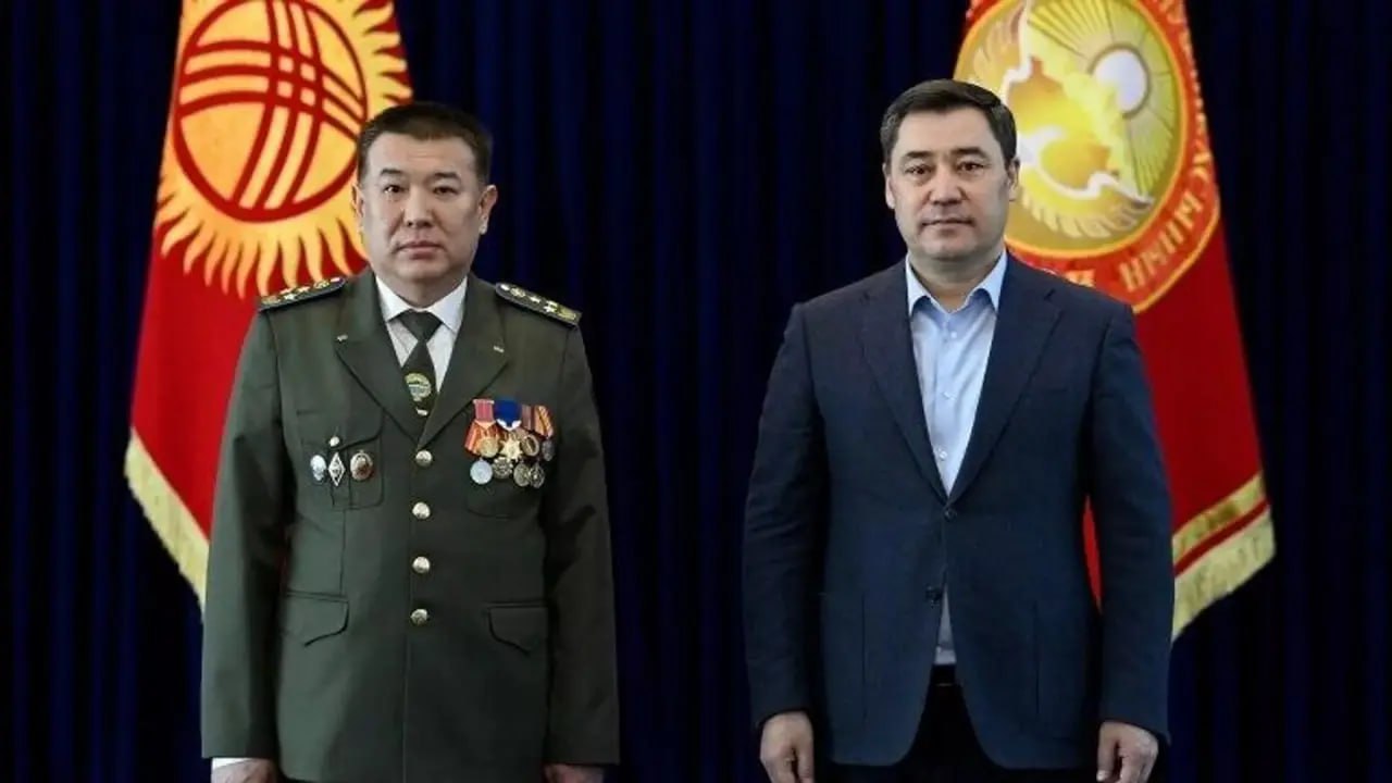 55 летний Жумгалбек Шабданбеков назначен новым председателем ГКНБ Кыргызстана он занимал пост начальника 9 й службы которая занимается охраной президента первых лиц и бывших глав государства