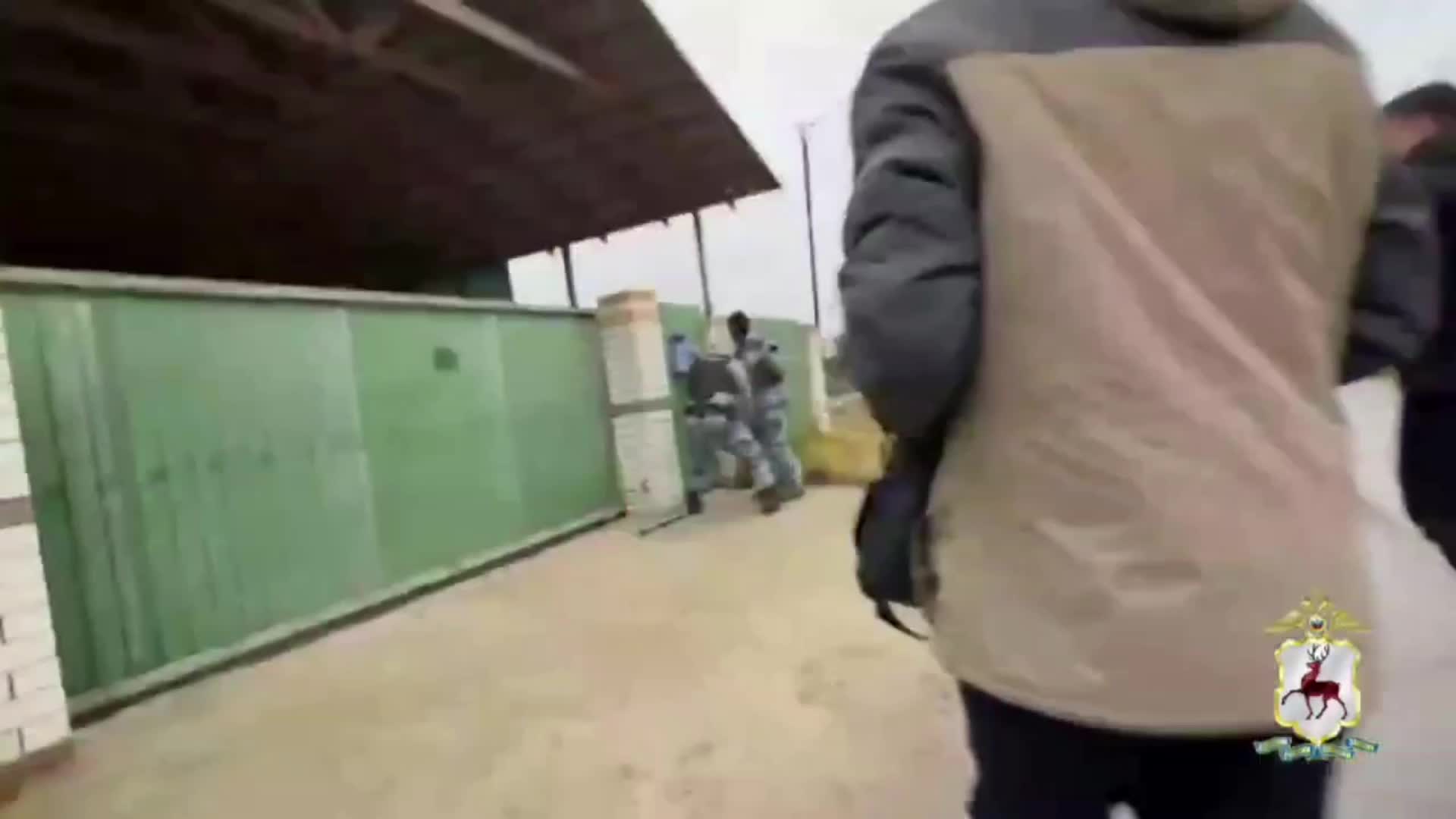 В Нижнем Новгороде задержаны мошенники, похитившие 844 ноутбука для школ Пермского края