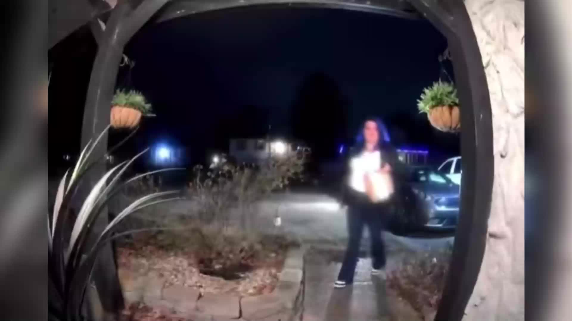 Курьер DoorDash в Индиане распылил перцовый спрей на заказ клиентов