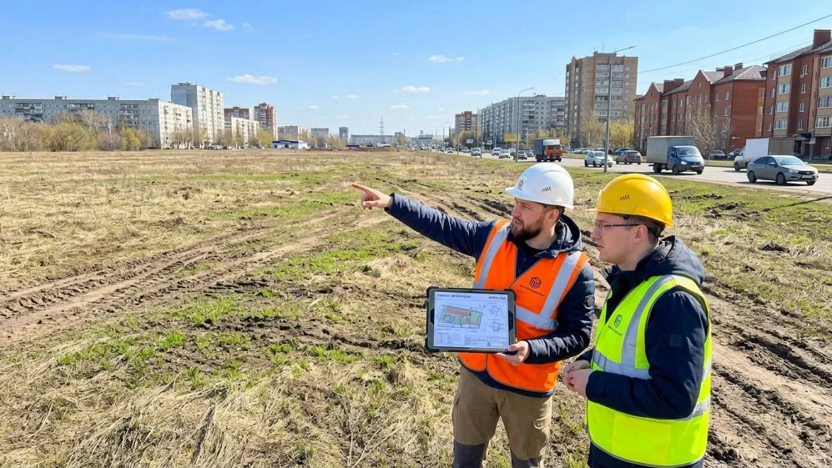 Новый автомобильный завод построят в Нижнем Новгороде к 2034 году Здание площадью почти 11 тысяч квадратов возведут на улице Новополевой в Автозаводском районе Вокруг завода планируется благоустроить территорию построить дороги тротуары и парковки для грузового и легкового транспорта 10 апреля пройдут общественные обсуждения проекта  Если у вас не загружается фото заходите в наш MAX   max ru moynizhny