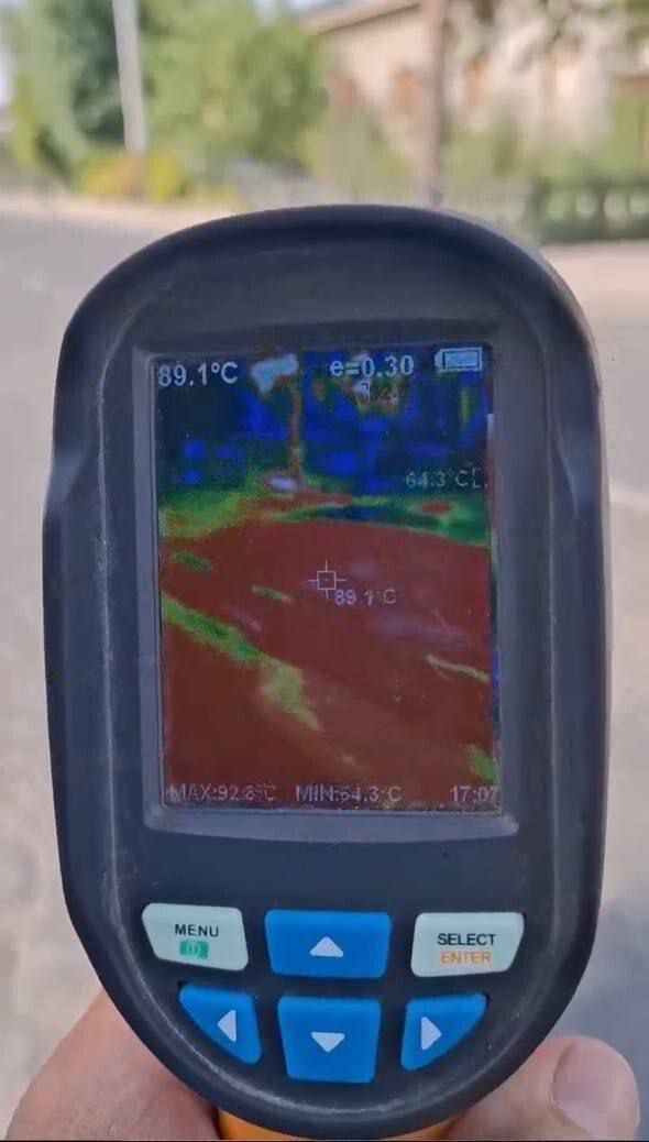 Почти до 90°С раскалился асфальт на фоне страшной жары в Петербурге Первый Питерский