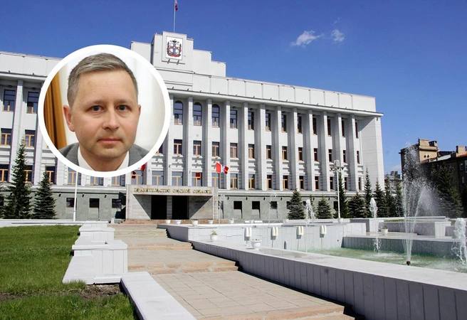 В Омской области назначили нового главу Минимущества — им стал Владимир Ершов. До этого Ершов был руководителем территориального управления Росимущества в Омской области. С 2003 года он в качестве индивидуального предпринимателя торговал книгами, газетами и журналами, но через год закрыл ИП. #НовыеНазначения ⏹