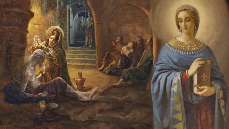 4 января 22 декабря по старому стилю Русская Православная Церковь отмечает день памяти святой великомученицы Анастасии Узорешительницы христианская святая жила во времена гонений на христиан в III IV веке пострадавшая за веру во времена императора Диоклетиана Анастасия родилась в семье римского сенатора около 270 года Отец язычник мать тайная христианка Наставником святой был сам святой Хрисогон Будучи замужем за язычником Помплием она тайно помогала заключённым христианам за что её и стали звать Узорешительницей Она переодевалась в скромную одежду и в сопровождении своей служанки посещала темницы кормила лечила а часто и выкупала узников страдавших за веру во Христа Когда служанка рассказала обо всем Помплию он подверг жену истязаниям и запер её дома Тогда святая Анастасия стала тайно переписываться с Хрисогоном который призывал святую вооружиться терпением прилепиться всей мыслью ко Кресту Христову приготовляя себя к служению Господу и предсказал скорую гибель Помплия в море Через некоторое время отправляясь с посольством в Персию Помплий действительно утонул После смерти мужа святая Анастасия стала щедро раздавать своё имущество нищим и страждущим Мученическая кончина Анастасии произошла около 304 года святая была привязана к четырём столбам над костром Её мощи находятся в Константинополе и на Афоне Некоторые народные традиции связанные с почитанием великомученицы Анастасии Узорешительницы Настасьин день Чествование предков и старших родственников особенно матерей Просьба о помощи в родах и здоровье будущему ребёнку Беременные в этот день вышивали полотенца которые становились оберегами в предстоящих родах Изготовление куклы пеленашки От ношеной одежды матери или отца отрывался длинный лоскут который скатывался в семь или десять раз посередине туго перетягивался ниткой концы которой откусывались это символизировало пуповину Примерно треть скатки также перетягивалась ниткой это голова Затем её заворачивали в лоскуток как младенца Запрет на некоторые действия например на шитье и вязание прокалывание ушей обижение животных Полагалось заниматься домашними хлопотами женщины стирали оконные занавески протирали оконные стёкла подметали и мыли полы мужчины наводили порядок во дворах В народной традиции восточных славян Анастасию Узорешительницу почитали как покровительницу рожениц и младенцев Святая великомученице Анастасие моли Бога о нас Публикацию подготовил Эйно Кяйвяряйнен