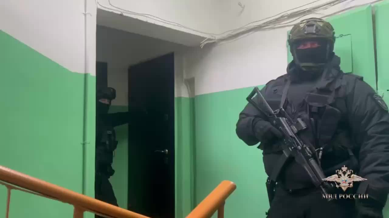 На Камчатке ликвидирован нелегальный цех по переработке лосося с изъятием 11 тонн продукции