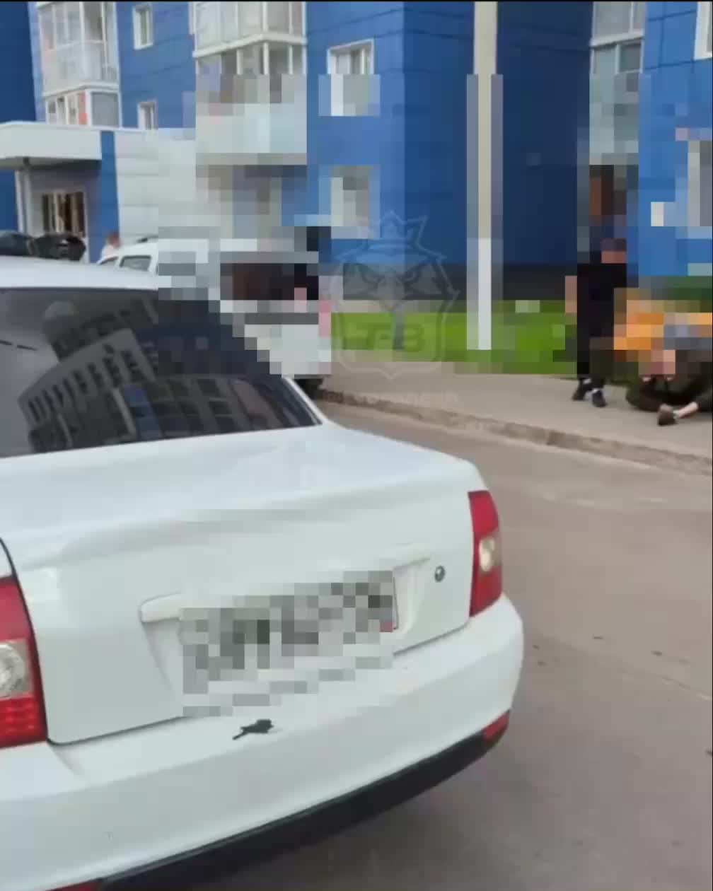 Два грабителя напали на пенсионера в центре Москвы, но были задержаны
