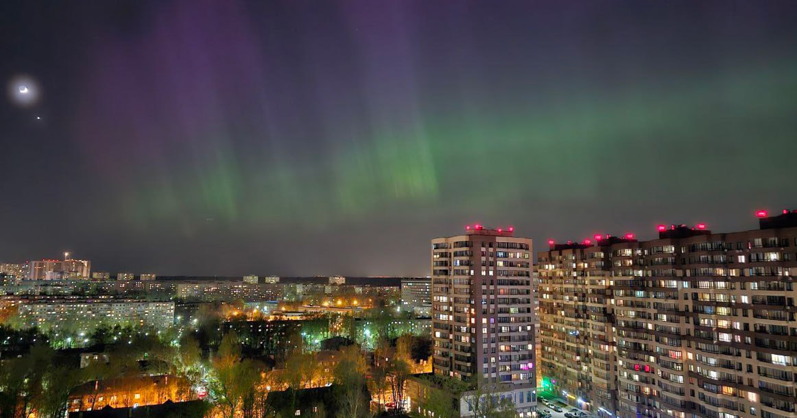 В Москве сегодня ночью можно будет увидеть полярное сияние сообщили в лаборатории солнечной астрономии ИКИ РАН Если заметите присылайте нам в предложку