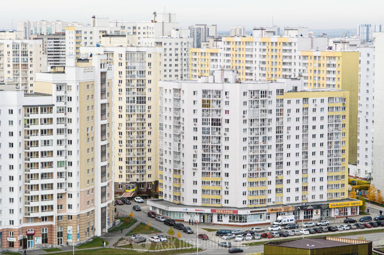 Данные о всех арендаторах соберут для обеспечения безопасности жителей Муниципалитеты уточняют, кто сдает жилье или коммерческую недвижимость — это могут быть организации, предприниматели или обычные люди. Владельцы сообщают о своих арендаторах в УК, а владельцы коммерческих помещений — в правоохранительные органы. Главы муниципалитетов и управляющих компаний уже получили соответствующую информацию. Эти меры направлены на то, чтобы предотвратить возможные преступления и защитить жителей области. Чат Бот Подписаться