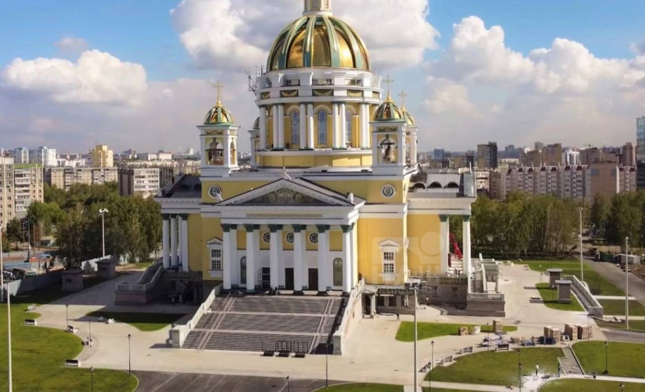 В Челябинск привезут мощи первых христианских святых Руси 24 и 27 июля в кафедральный собор Рождества Христова прибудут частицы мощей святой равноапостольной великой княгини Ольги и святого равноапостольного великого князя Владимира. Княгиня Ольга почитается как основоположница христианства на Руси, принявшая крещение в 955 году. Её внук, князь Владимир, крестил Русь в 988 году.
