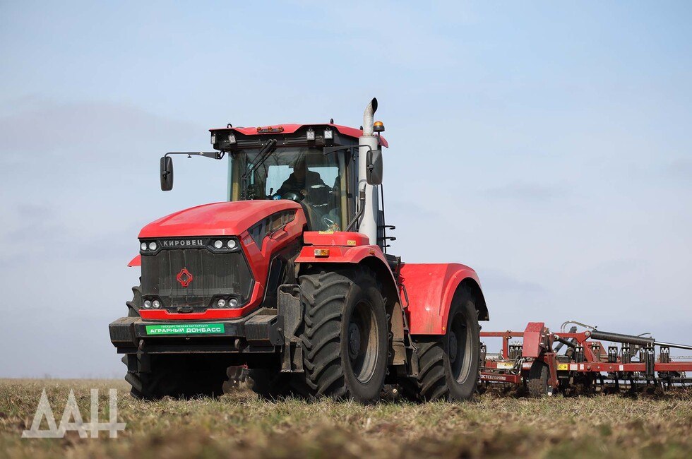 Федеральная поддержка аграриев Донбасса и Новороссии вырастет на 25 в этом году В 2026 году финансирование вырастет до 8 5 млрд рублей Аграриям стали доступны новые субсидии на приобретение племенного молодняка на содержание маточного поголовья на закладку и уход за многолетними насаждениями заявили в пресс службе Минсельхоза РФ Читать полностью  Подпишись на нас в MAX
