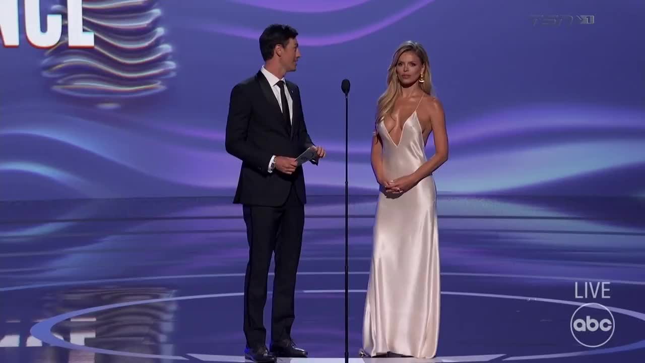 Александр Овечкин получил премию ESPY за рекордное достижение в НХЛ