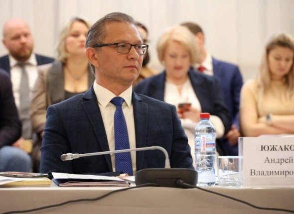 Андрей Южаков назначен зампредом правительства Иркутской области Экс-вице-мэр Иркутска будет курировать цифровое развитие и культуру региона Читать подробнее на сайте...