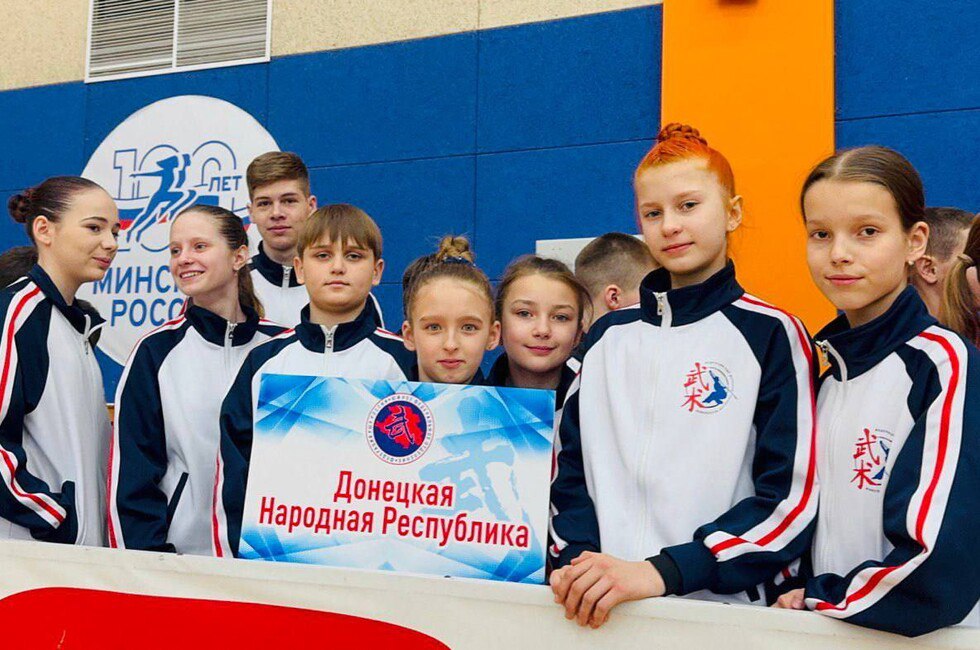 Сборная ДНР завоевала более 100 медалей на чемпионате ЮФО по ушу молодежь Всего в копилке республиканской сборной 105 наград в том числе 43 золотых 38 серебряных и 24 бронзовых Кроме того наши спортсмены заняли почетное третье место в общекомандном зачете Читать полностью  Подпишись на нас в MAX